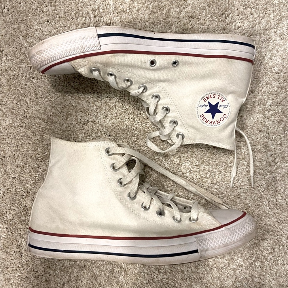 Converse All-Star Chuck Taylor White High Tops